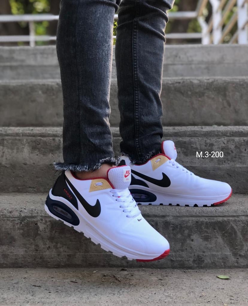Nike Air Max Command